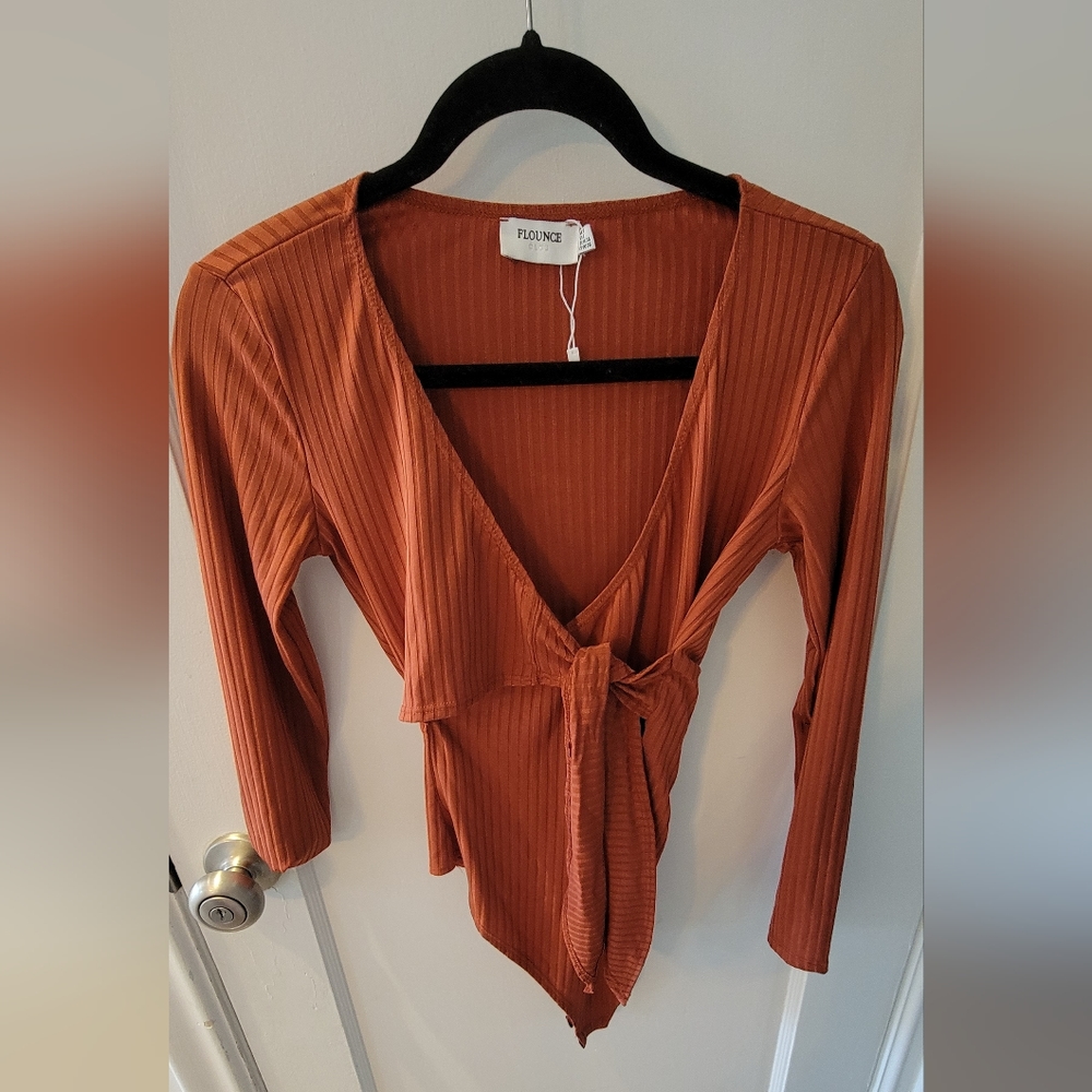 Maternity/breastfeeding bodysuit